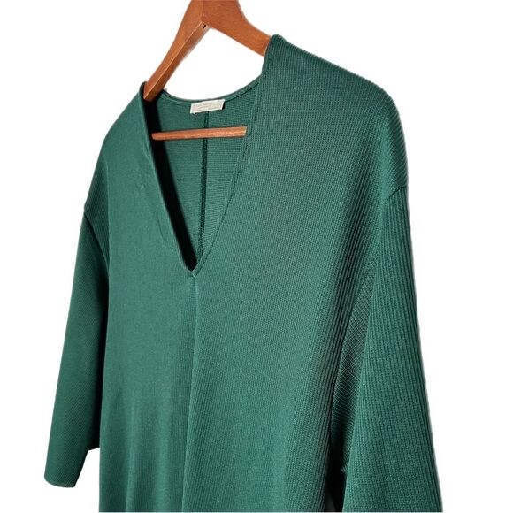 Zara Ribbed Elbow Sleeve V-Neck Dress - Picture 5 of 5